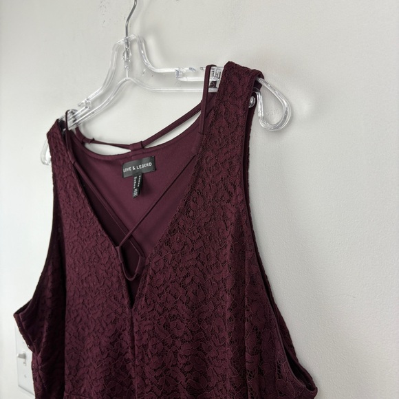 Love & Legend Deep Red Lace Overlay Peplum Tank Top - Picture 6 of 7